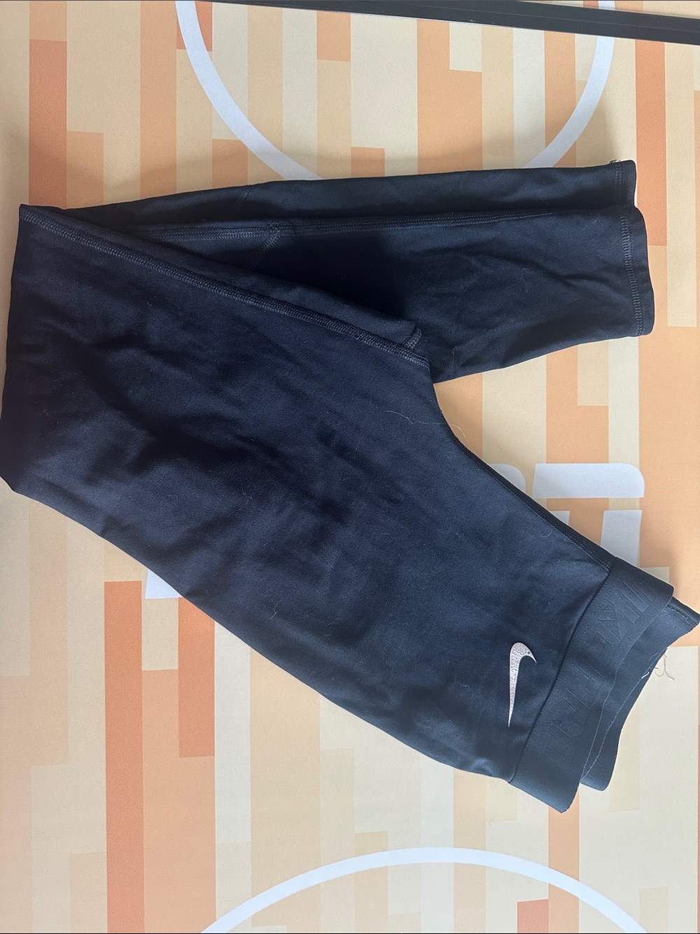 Nike Black Cropped Performance Leggings with Swoosh